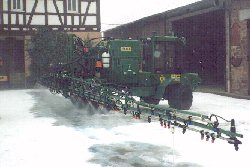 18m Strawberry sprayer